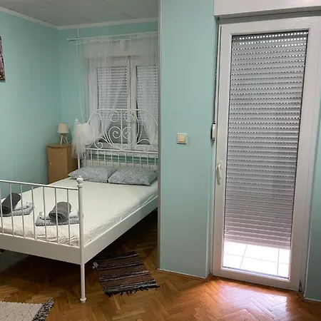 Centar 021 Apartment Novi Sad